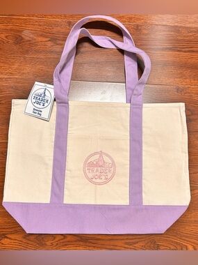 Trader Joe’s Lavender-Trim Canvas Tote Bag NWT
